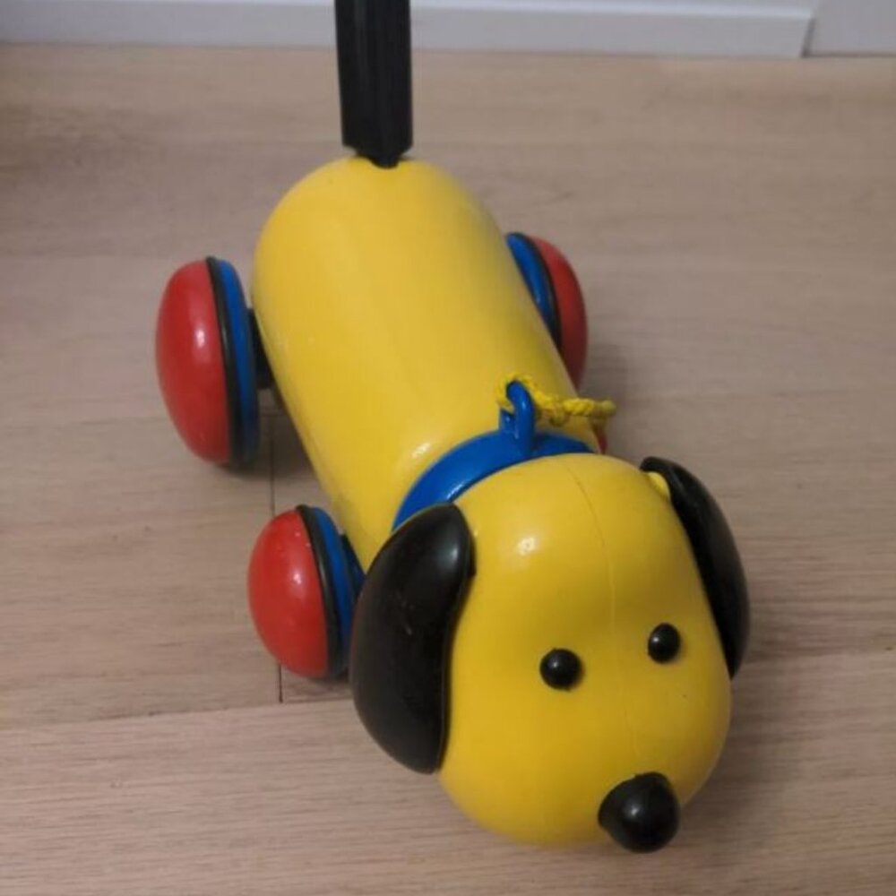 AMBI TOYS PULL ALONG DOG TODDLER BABY TOY VINTAGE NOISE MAKING